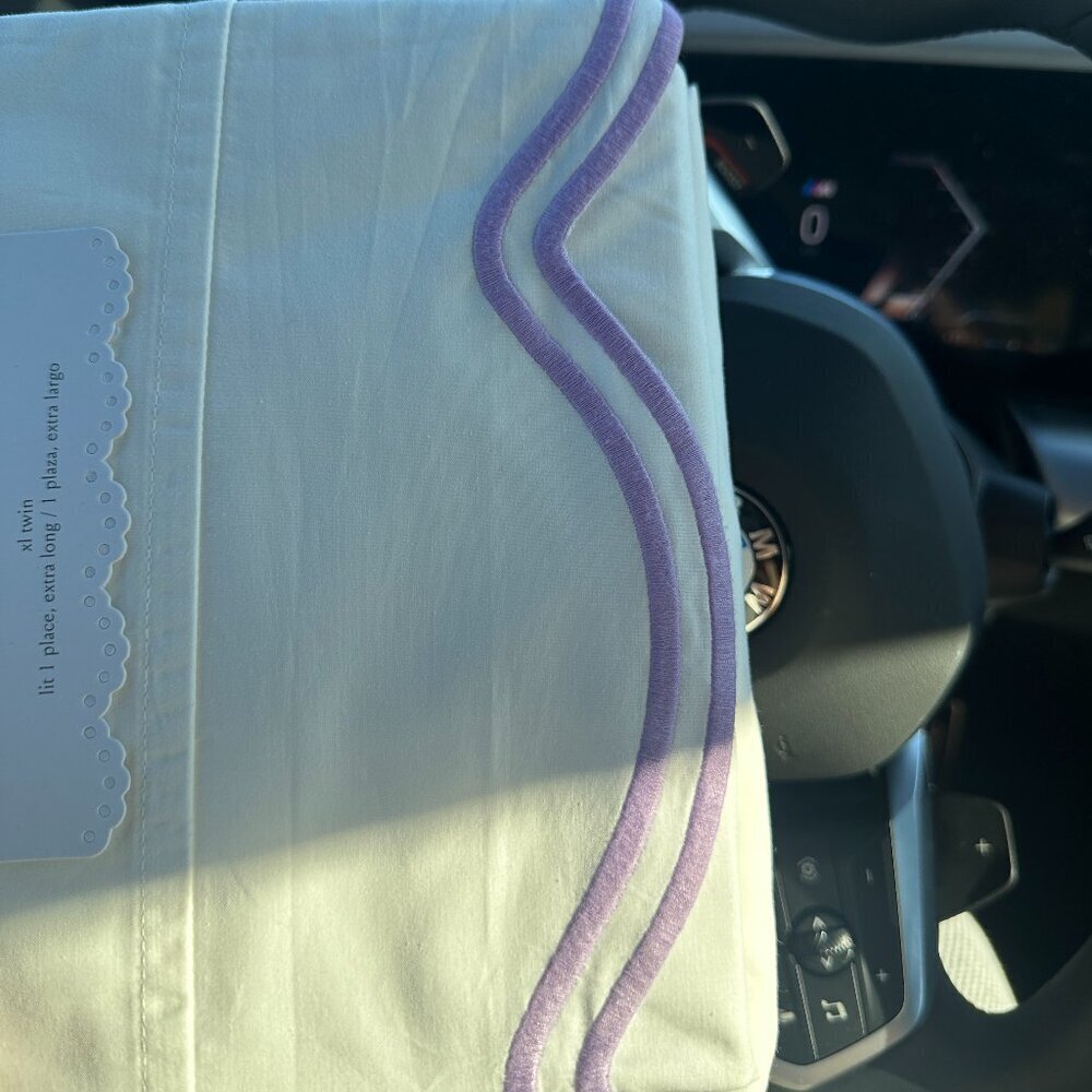 POTTERY BARN Teen LoveShackFancy Embroidered Scallop Sheet Set in Lavender NWT - Picture 5 of 5